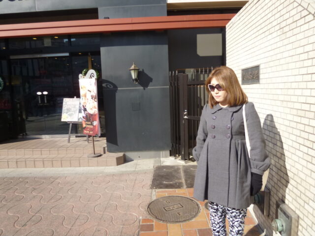 【M女は飢えた鯉の口】佐藤瑠々（22歳・OL）